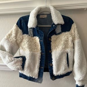 Chelsea & Violet Sherpa Jean Jacket. XS. EUC